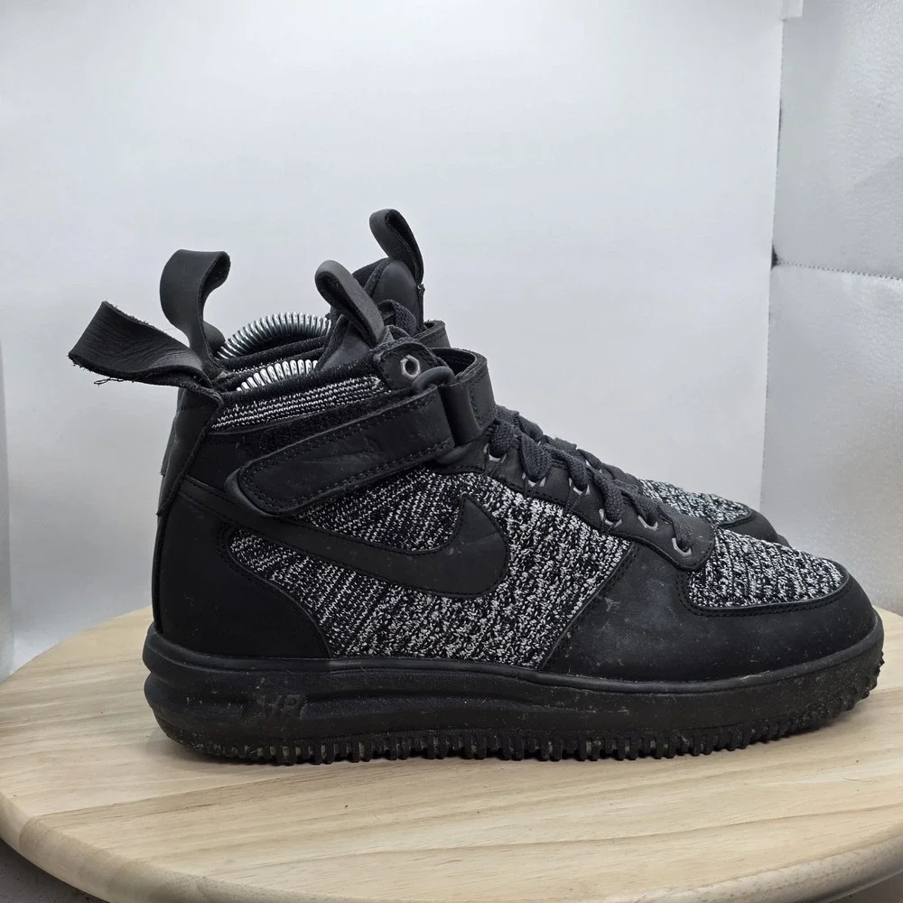 Womens size 7.5 - Nike Lunar Force 1 Flyknit Black White Oreo Shoes 860558-001 - Picture 3 of 9